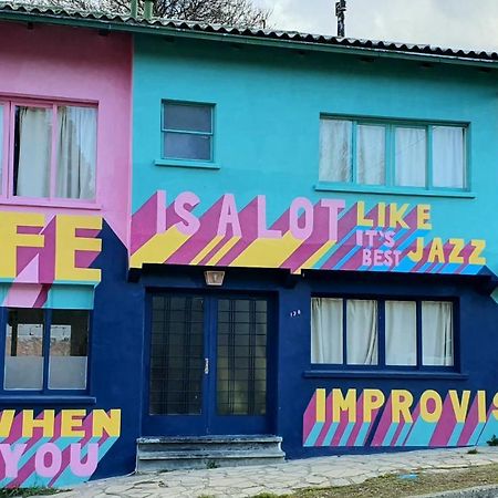 Patagonia Jazz Hostel Dos San Carlos de Bariloche Ngoại thất bức ảnh